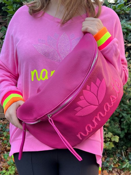 Bodybag Leder Namasté in Pink