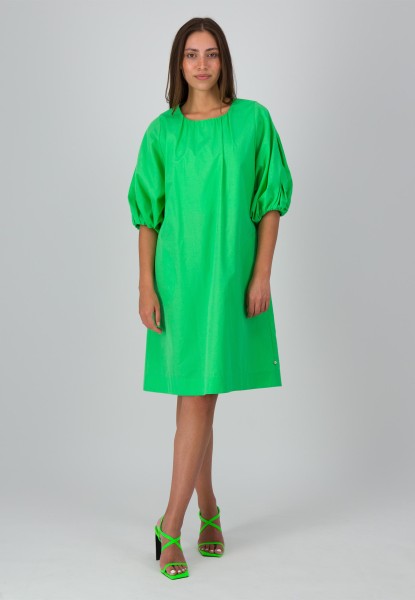 Kleid mit Statement-Ärmel in Grün