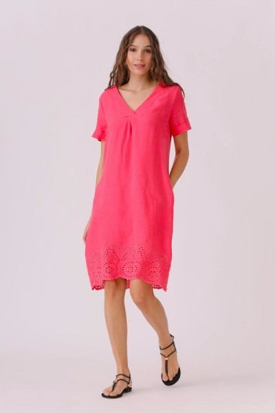 Leinen-Kleid mit Stickerei in Pink